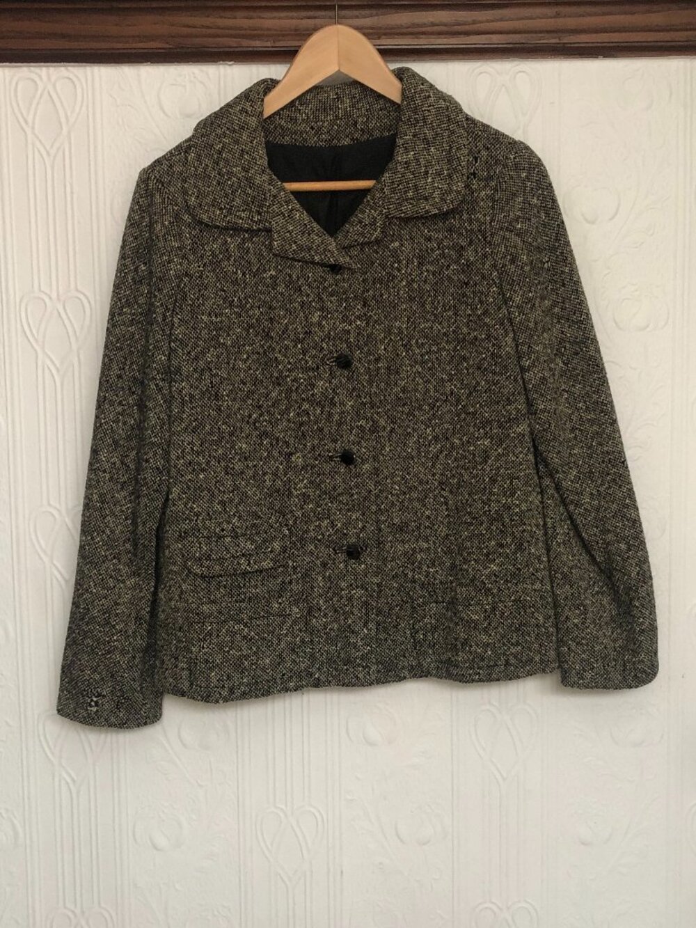 Vintage 60's black and cream tweed jacket blazer, shabby chic, not perfect